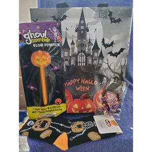 Skeleston Halloween Bundle-Scary bag, Spooky Socks, bracelet & Glow item